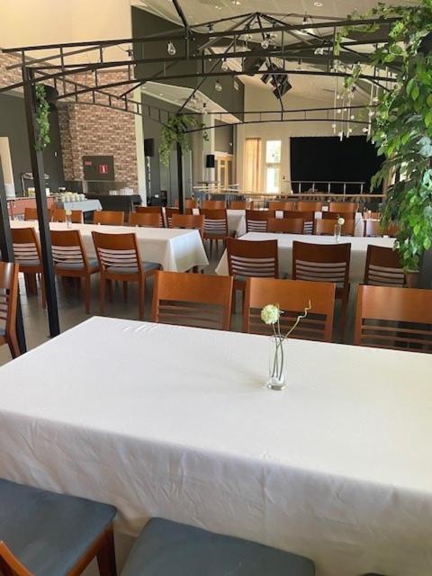 Hotelli Kaustinen Bagian luar foto