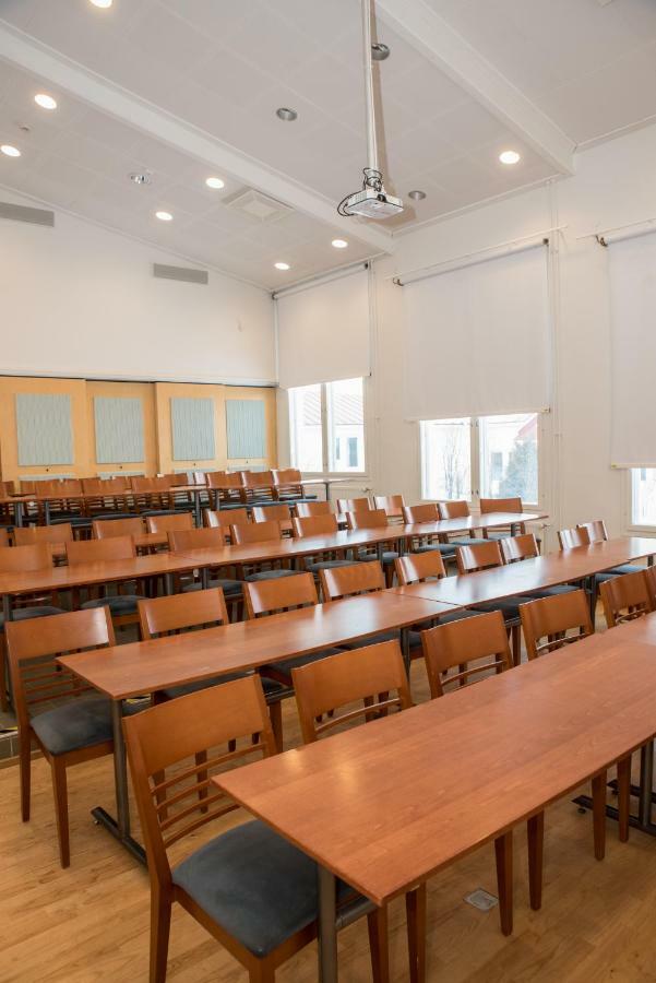 Hotelli Kaustinen Bagian luar foto